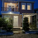 Oikies Case de vacanță *