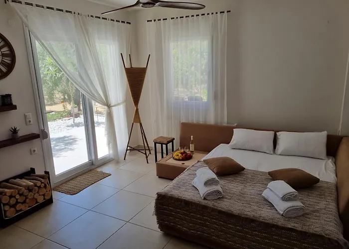 Дом отдыха Oikies Принос